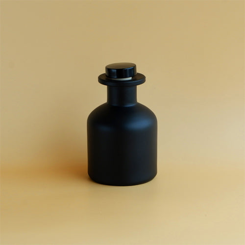 Reed Bottles Big Belly Shape - Matte Black