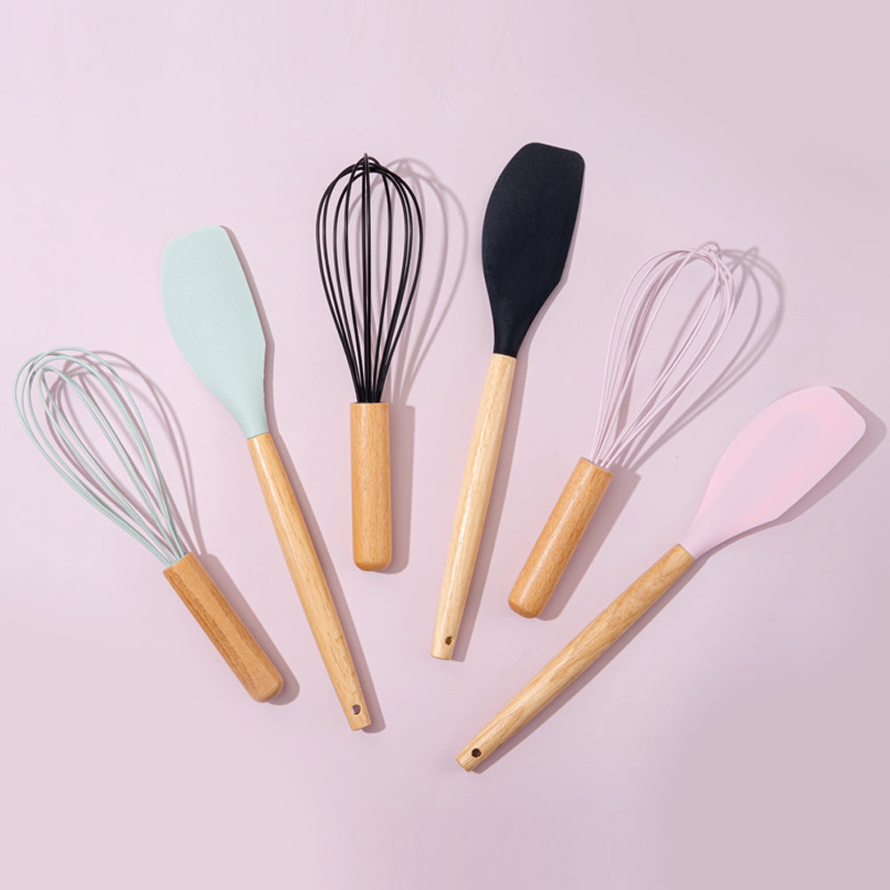 Spatula with Wooden Handle